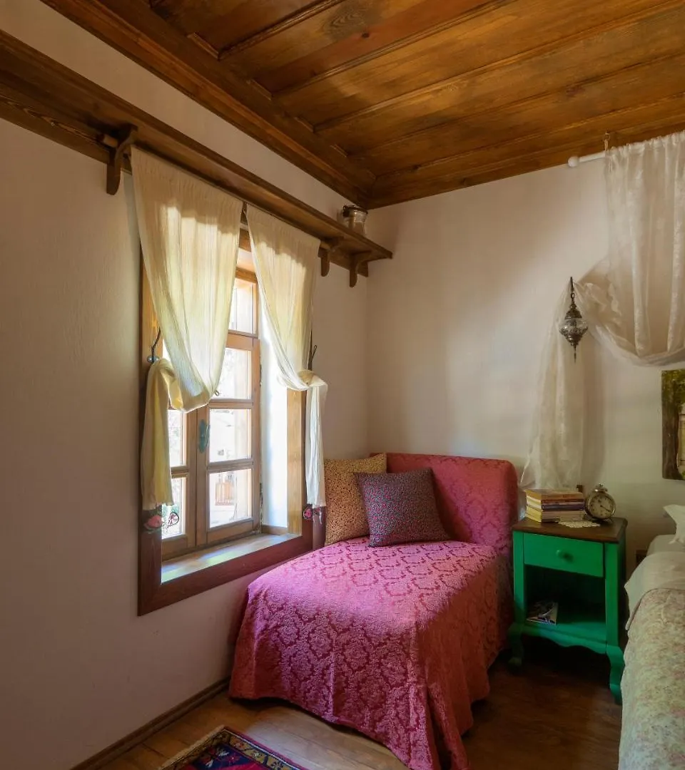 Homestay Yeni Gelin Evi Apartment Birgi